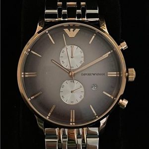 Armani Men’s Retro Rose Gold Watch
Case Size: 43mm
Brand New original
